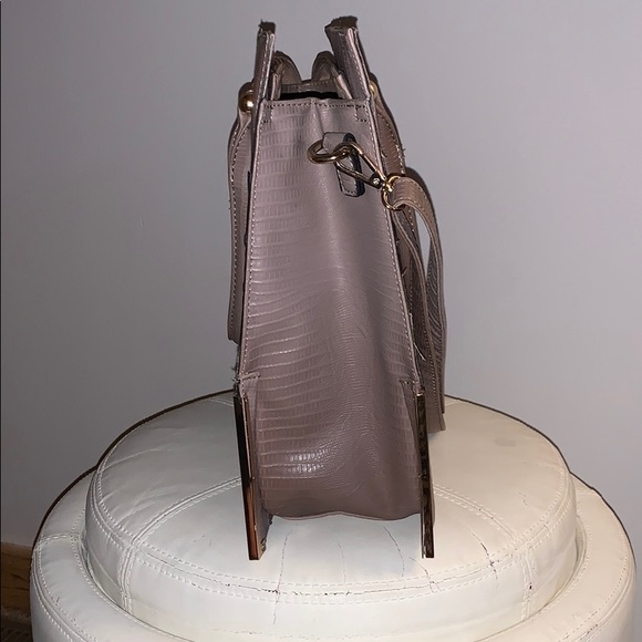 Beige purse - Picture 3 of 4